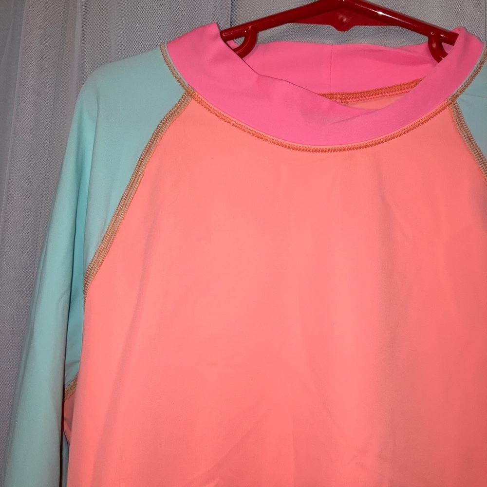 SOLD Lands End Girl girls kids teen Large 14 L RASHGUARD Swim Color block - Picture 3 of 4